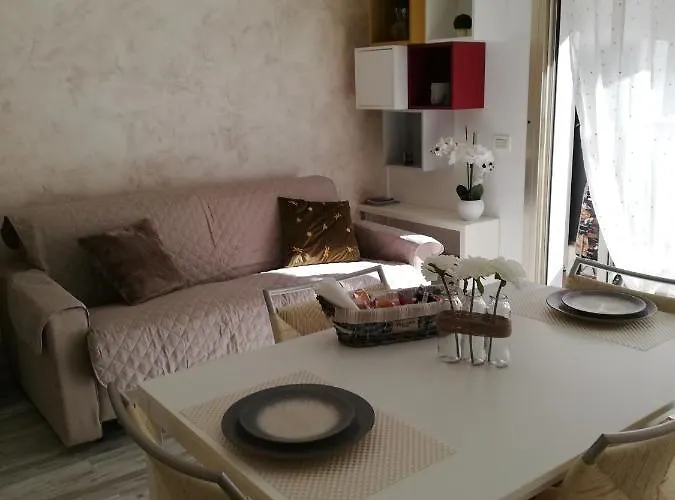 Le Marly En Face Des Plages * Menton