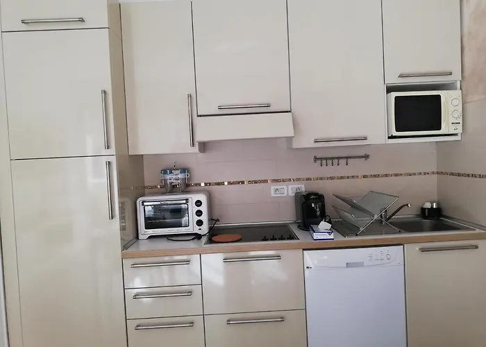 Le Marly En Face Des Plages * Menton