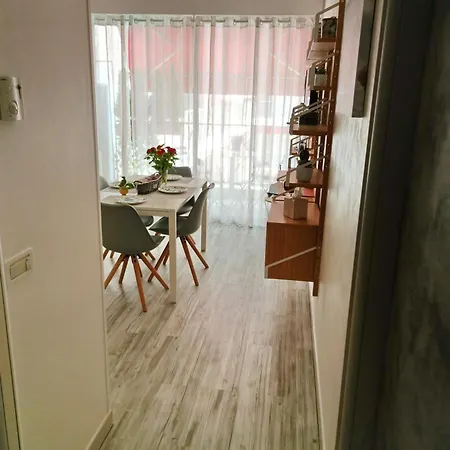 Le Marly En Face Des Plages *